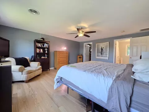 Bedroom - 29 Cushing Rd, Webster, MA 01570 photo 3 of 8