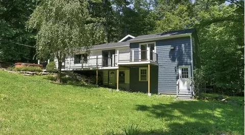 474 Glendale Rd, Hampden, MA 01036