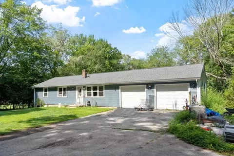 58 Mcintyre Rd, Oxford, MA 01507