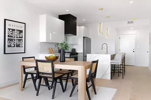 66 Mcgrath #305, Quincy, MA 02169