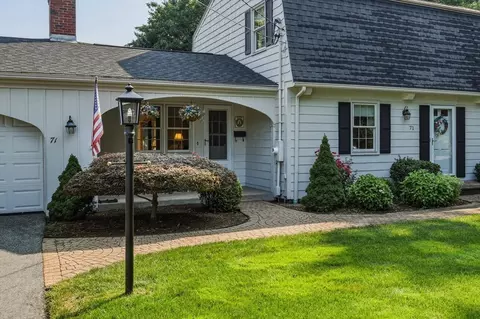Exterior - 71 Cedar Rd, Longmeadow, MA 01106 photo 7 of 9