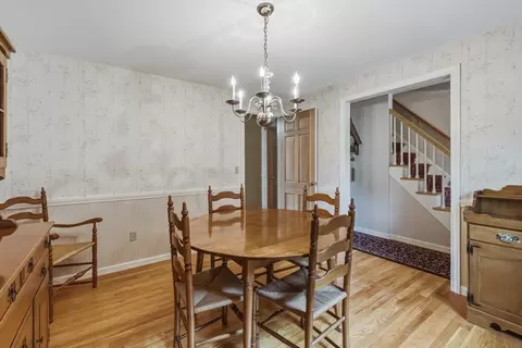 Dining - 71 Cedar Rd, Longmeadow, MA 01106 photo 2 of 4
