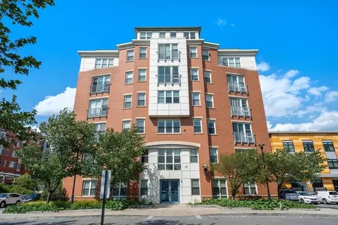 113 Sumner St #23, Boston, MA 02128