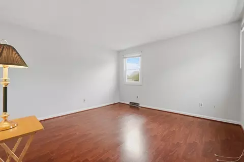 Bedroom - 1966 Highland Ave, Fall River, MA 02720 photo 6 of 8