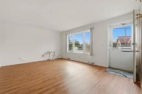 Living - 1966 Highland Ave, Fall River, MA 02720 photo 2 of 4