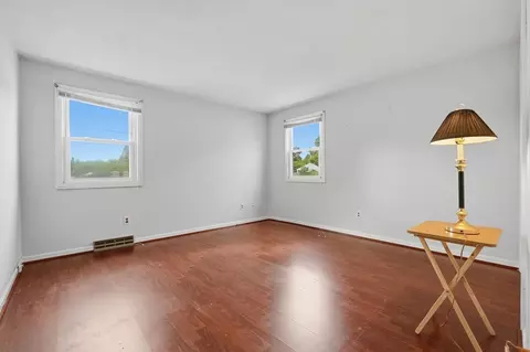 Bedroom - 1966 Highland Ave, Fall River, MA 02720 photo 4 of 8