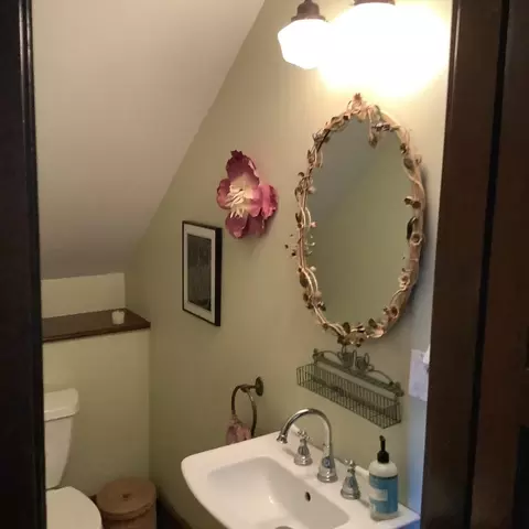 Bath - 11 Bluff Rd, Hull, MA 02045 photo 1 of 6