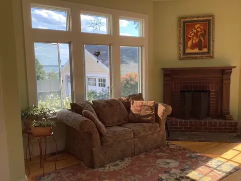 Living - 11 Bluff Rd, Hull, MA 02045 photo 3 of 3