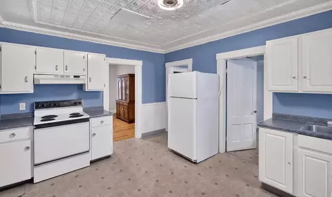 Entry Way - 68 Harvard Ave, Athol, MA 01331 photo 1 of 4