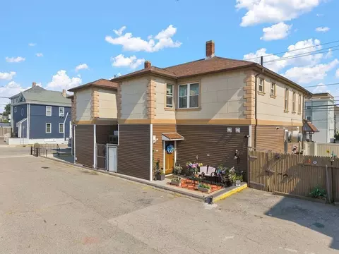 Exterior - 483-491 Brayton Ave, Fall River, MA 02721 photo 3 of 5