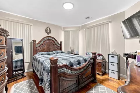 Bedroom - 483-491 Brayton Ave, Fall River, MA 02721 photo 2 of 3