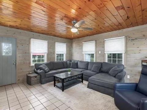 Living - 3 Michael Rd, Dracut, MA 01826 photo 6 of 6