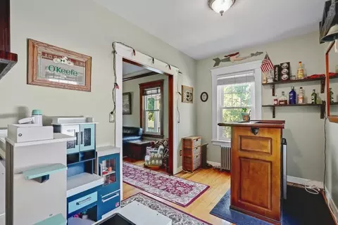 Entry Way - 1055 Pleasant, Worcester, MA 01602 photo 1 of 4