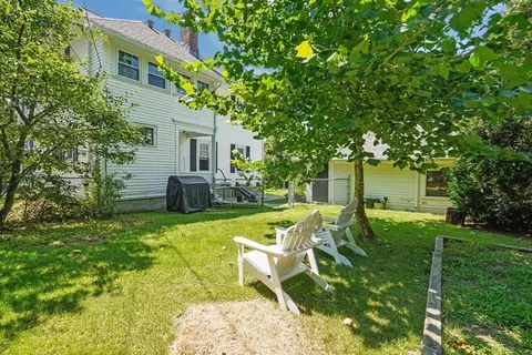 Exterior - 1055 Pleasant, Worcester, MA 01602 photo 5 of 9