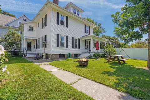 Exterior - 1055 Pleasant, Worcester, MA 01602 photo 3 of 9