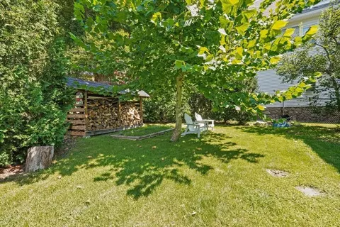 Exterior - 1055 Pleasant, Worcester, MA 01602 photo 6 of 9