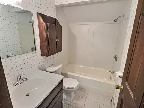 Bath - 36 Bluefield Rd, Ashburnham, MA 01430 photo 2 of 2