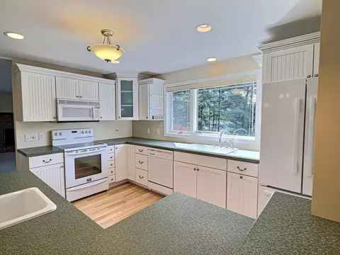 Kitchen - 36 Bluefield Rd, Ashburnham, MA 01430 photo 3 of 3