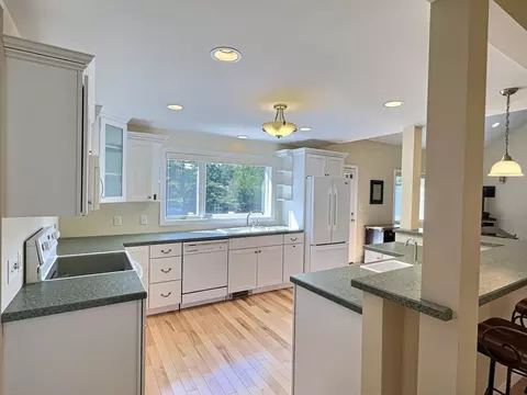 Kitchen - 36 Bluefield Rd, Ashburnham, MA 01430 photo 2 of 3