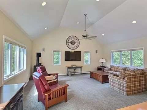 Living - 36 Bluefield Rd, Ashburnham, MA 01430 photo 4 of 6