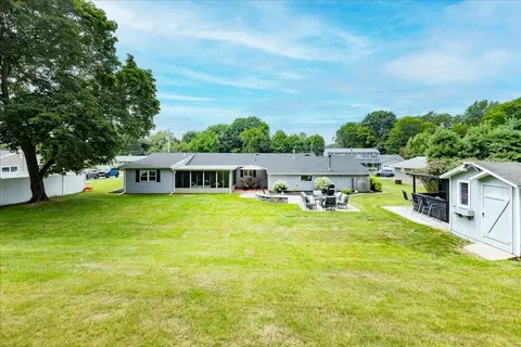 Exterior - 9 Massachusetts Ave, Danvers, MA 01923 photo 9 of 10