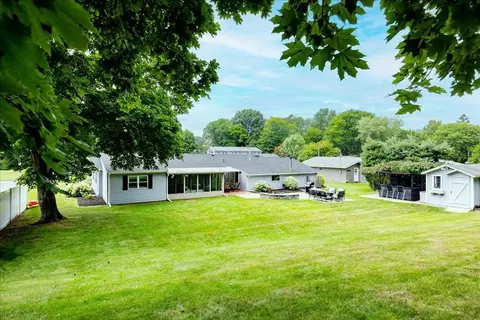 Exterior - 9 Massachusetts Ave, Danvers, MA 01923 photo 8 of 10