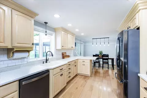 Kitchen - 9 Massachusetts Ave, Danvers, MA 01923 photo 2 of 3