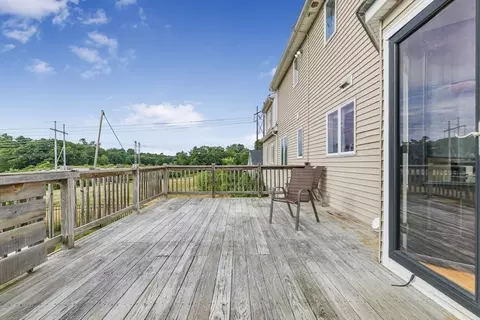Exterior - 96 Fowler St, Upton, MA 01568 photo 5 of 6