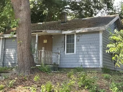 11 Evergreen, Attleboro, MA 02703