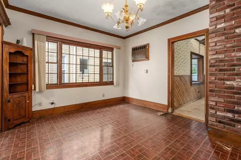 Living - 31 Everett Ave, Somerville, MA 02145 photo 1 of 1