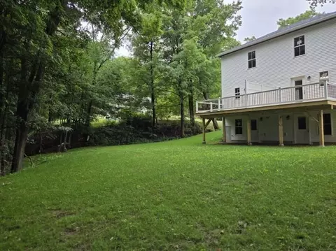 Exterior - 71 Pine St #B, Warren, MA 01083 photo 10 of 11