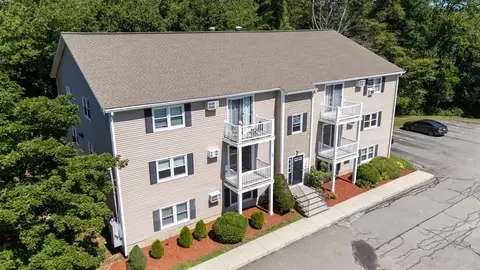 1585 Braley Rd #51, New Bedford, MA 02745