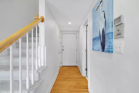 Entry Way - 615 Main #7, Barnstable, MA 02601 photo 4 of 6
