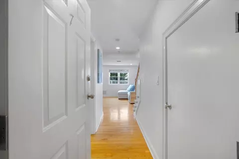 Entry Way - 615 Main #7, Barnstable, MA 02601 photo 3 of 6
