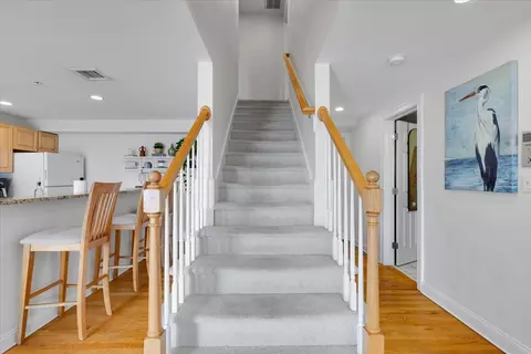 Entry Way - 615 Main #7, Barnstable, MA 02601 photo 5 of 6