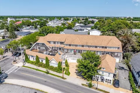 View/Area - 615 Main #7, Barnstable, MA 02601 photo 1 of 6
