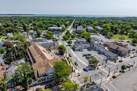 View/Area - 615 Main #7, Barnstable, MA 02601 photo 5 of 6