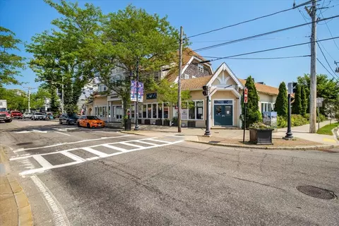 Exterior - 615 Main #7, Barnstable, MA 02601 photo 8 of 10