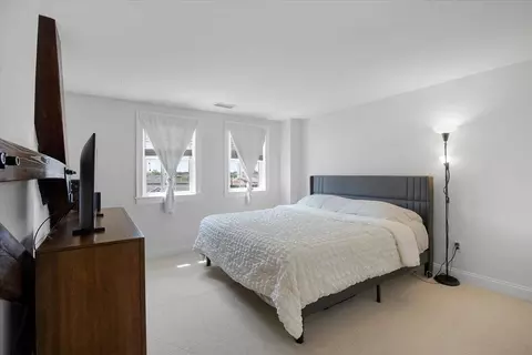 Bedroom - 615 Main #7, Barnstable, MA 02601 photo 4 of 6