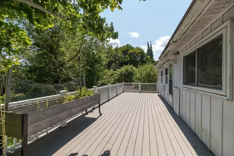 Exterior - 141 Cherry St, Gloucester, MA 01930 photo 6 of 11
