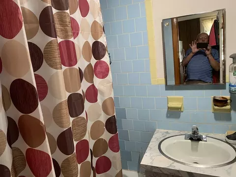Bath - 10 Denny St, Worcester, MA 01609 photo 3 of 3