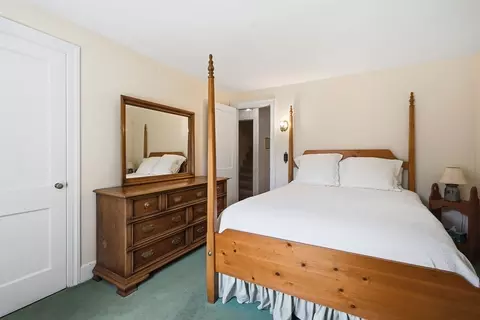 Bedroom - 1374 Plumtree Rd, Springfield, MA 01119 photo 2 of 7