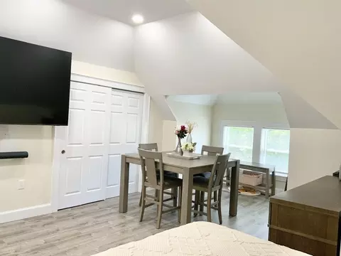 Dining - 5 5a Ferdinand St, Worcester, MA 01603 photo 4 of 4