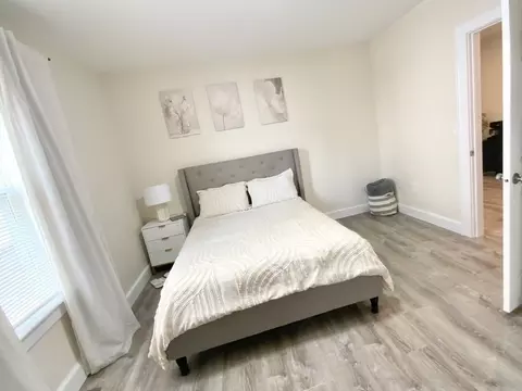 Bedroom - 5 5a Ferdinand St, Worcester, MA 01603 photo 2 of 10