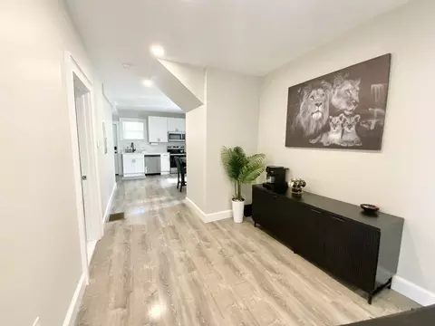 Entry Way - 5 5a Ferdinand St, Worcester, MA 01603 photo 1 of 5