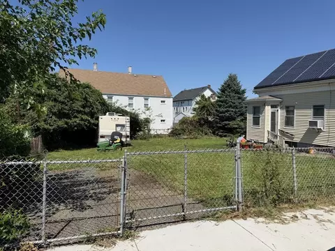 Exterior - 15 Allen St, Fall River, MA 02724 photo 8 of 9