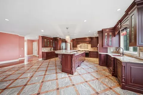 Kitchen - 3 Regency Rdg, Andover, MA 01810 photo 2 of 4