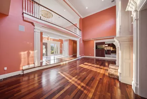 Living - 3 Regency Rdg, Andover, MA 01810 photo 2 of 5