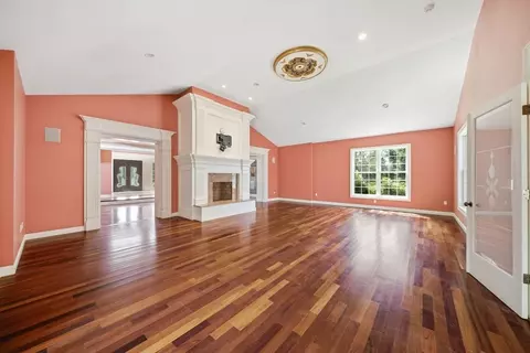 Living - 3 Regency Rdg, Andover, MA 01810 photo 4 of 5