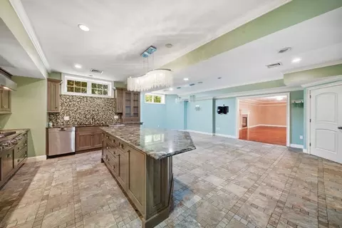 Kitchen - 3 Regency Rdg, Andover, MA 01810 photo 4 of 4